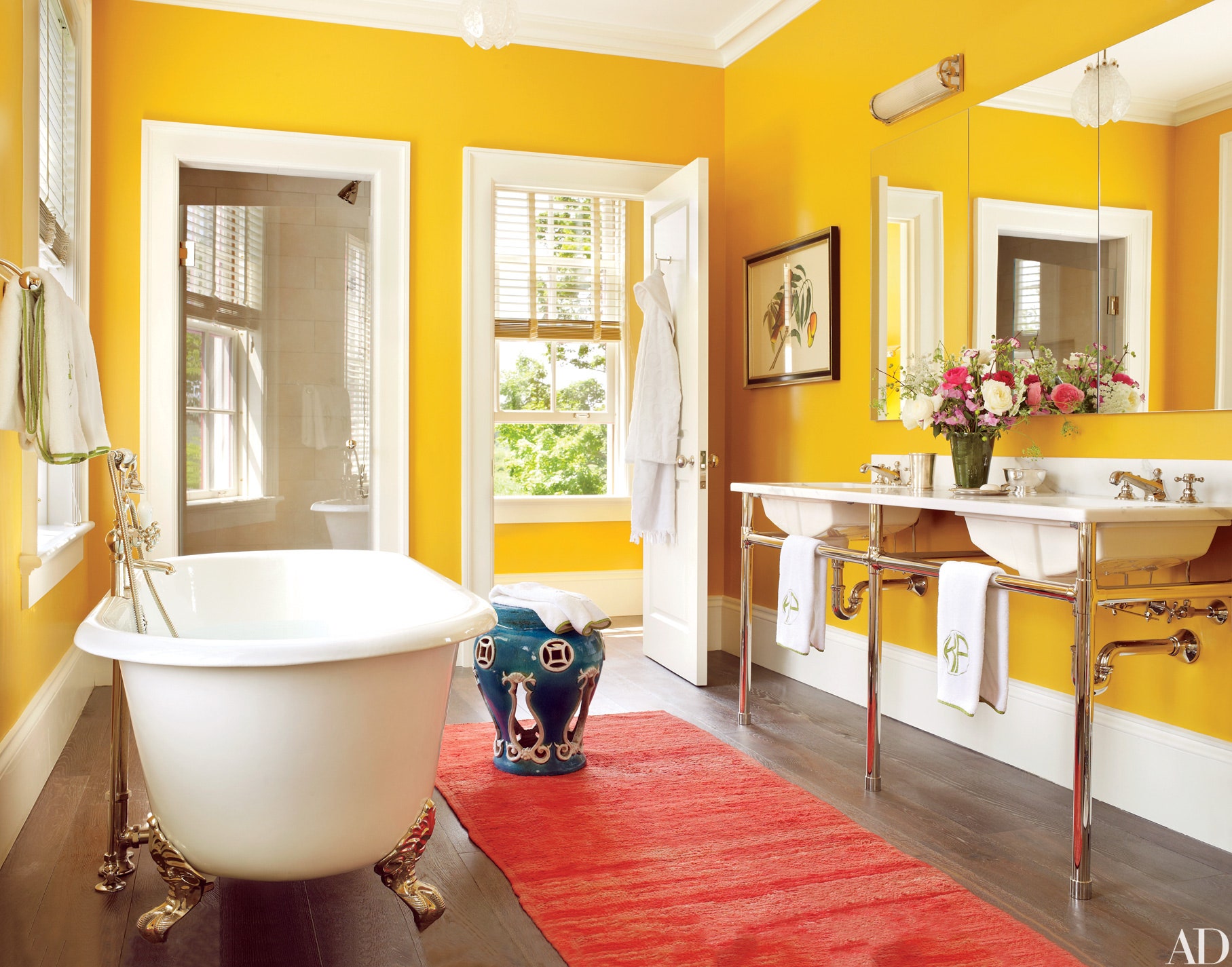 Decorate your bathroom paint