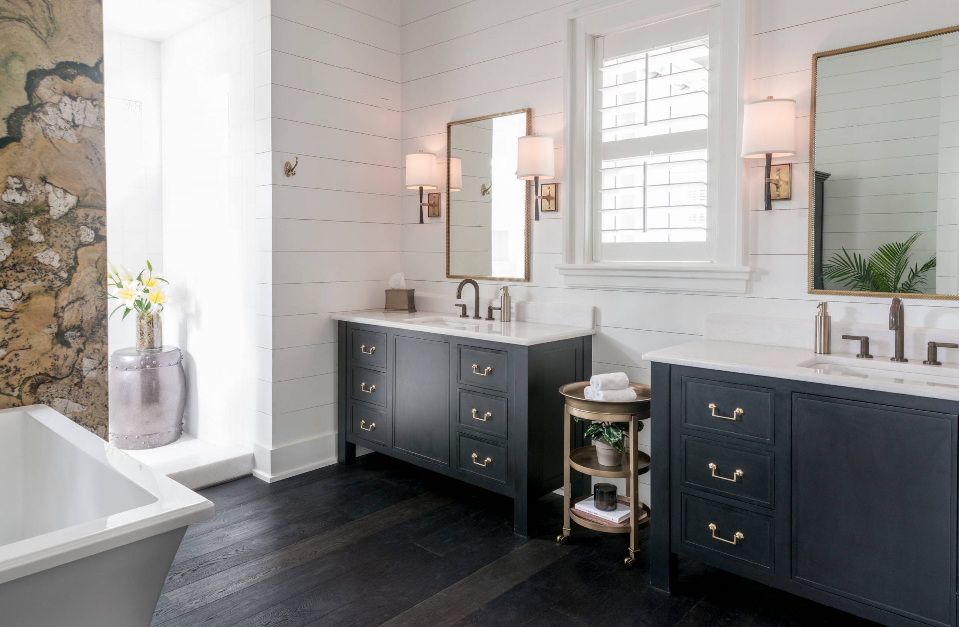 The best tips for revamping your bathroom 